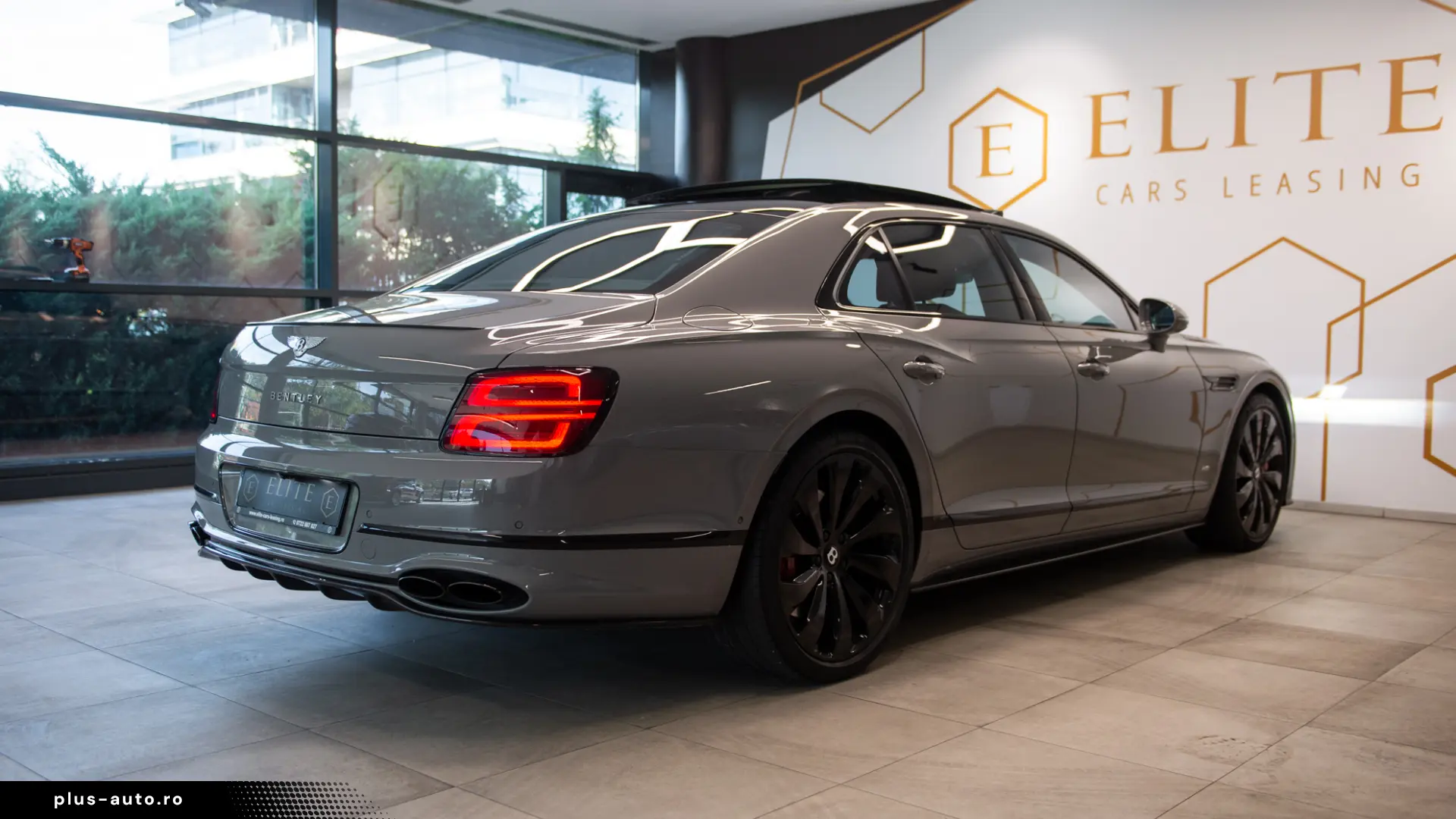 Bentley Flying Spur 4.0 V8 AWD