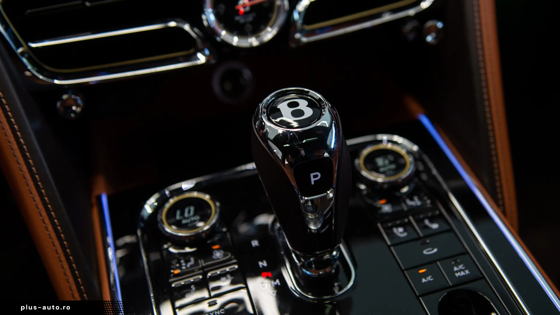 Bentley Flying Spur 4.0 V8 AWD