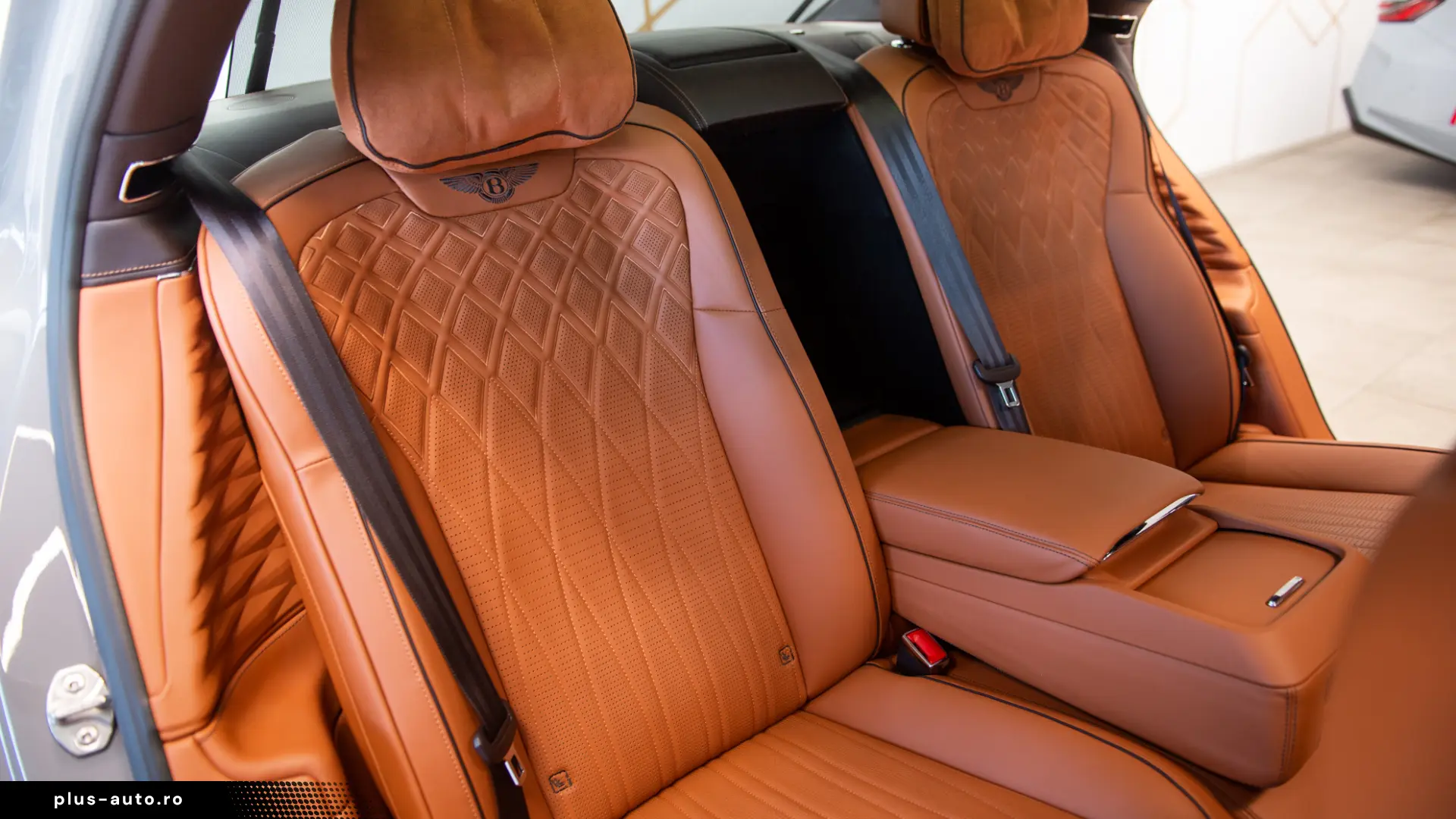 Bentley Flying Spur 4.0 V8 AWD
