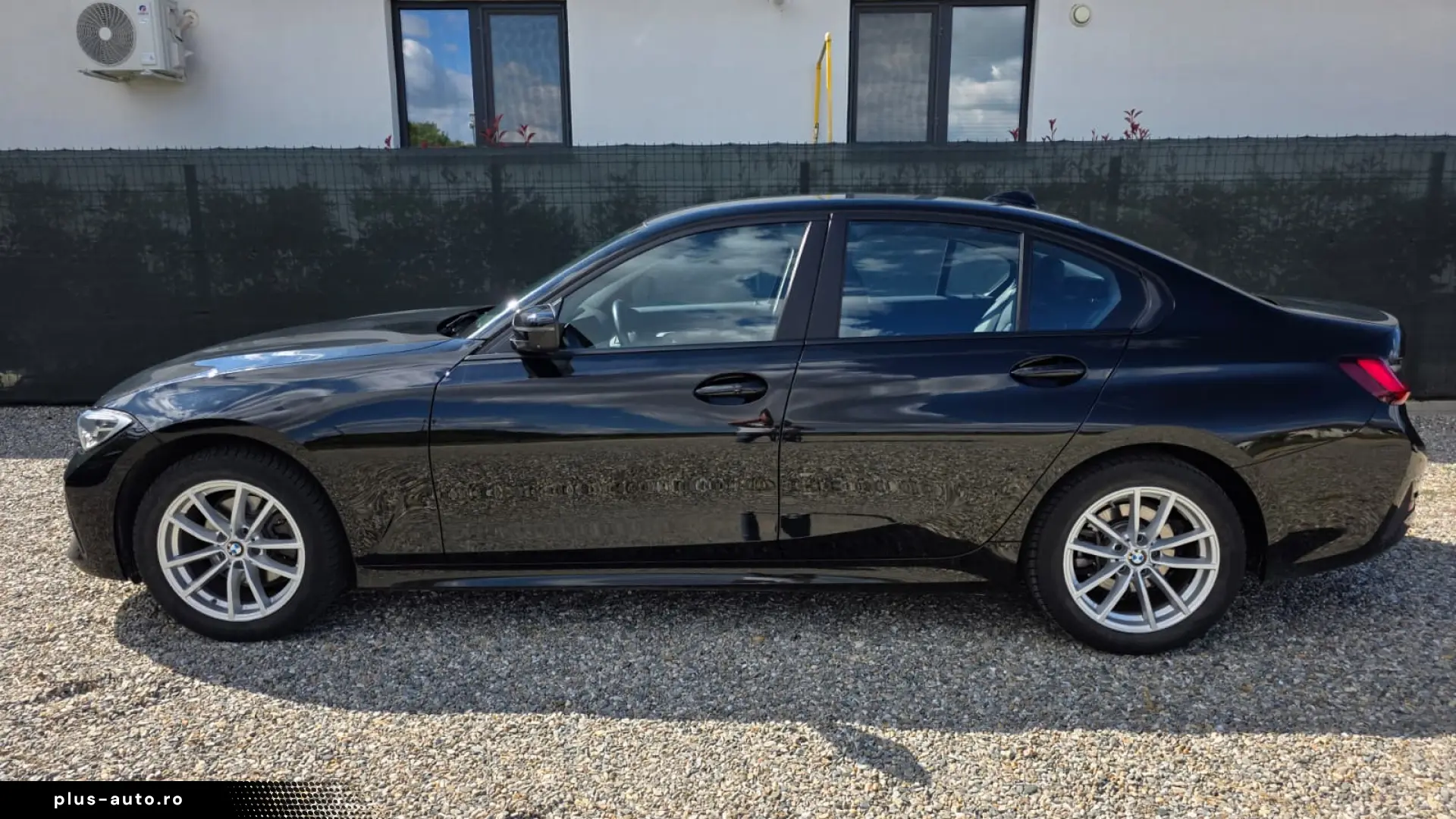 BMW Seria 3 320d xDrive MHEV