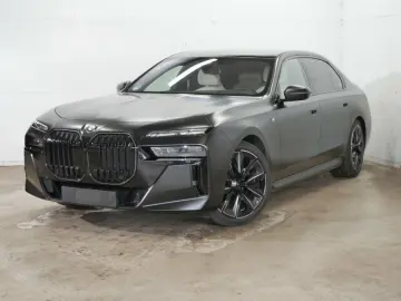 BMW 740d xDr. M Sport Pro NP 177190.-! Lounge Pak.
