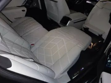BMW 740d xDr. M Sport Pro NP 177190.-! Lounge Pak.