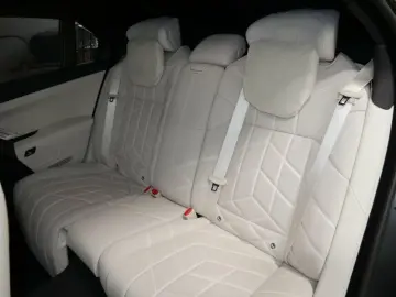 BMW 740d xDr. M Sport Pro NP 177190.-! Lounge Pak.
