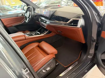 BMW X7 xDrive 40 d M Sport 7-Sitzer