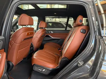 BMW X7 xDrive 40 d M Sport 7-Sitzer