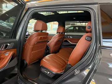 BMW X7 xDrive 40 d M Sport 7-Sitzer