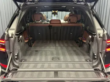 BMW X7 xDrive 40 d M Sport PRO SKY-LOUNGE 7-SITZE