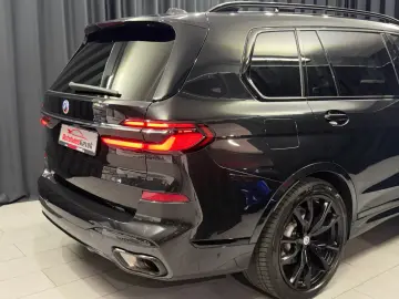 BMW X7 xDrive 40 d M Sport PRO SKY-LOUNGE 7-SITZE