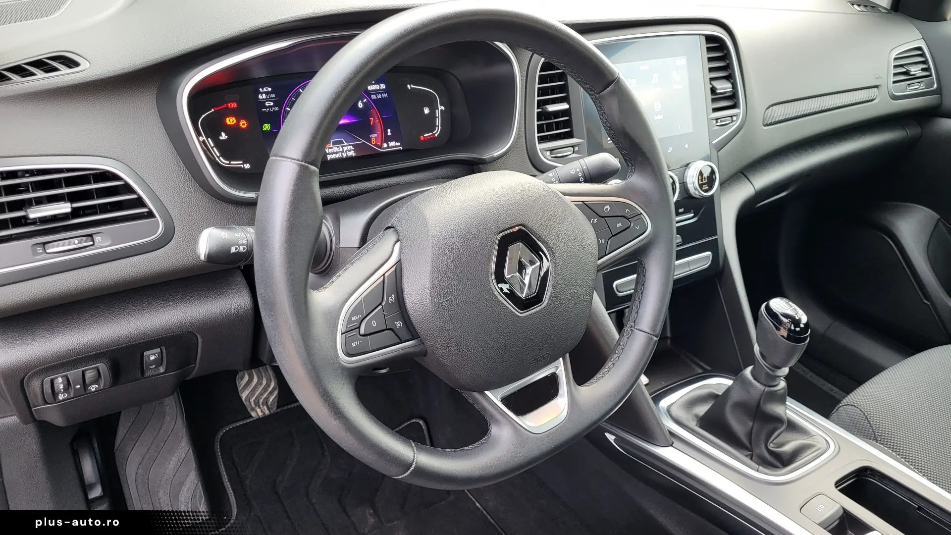 Renault Megane TCe 140 GPF Equilibre