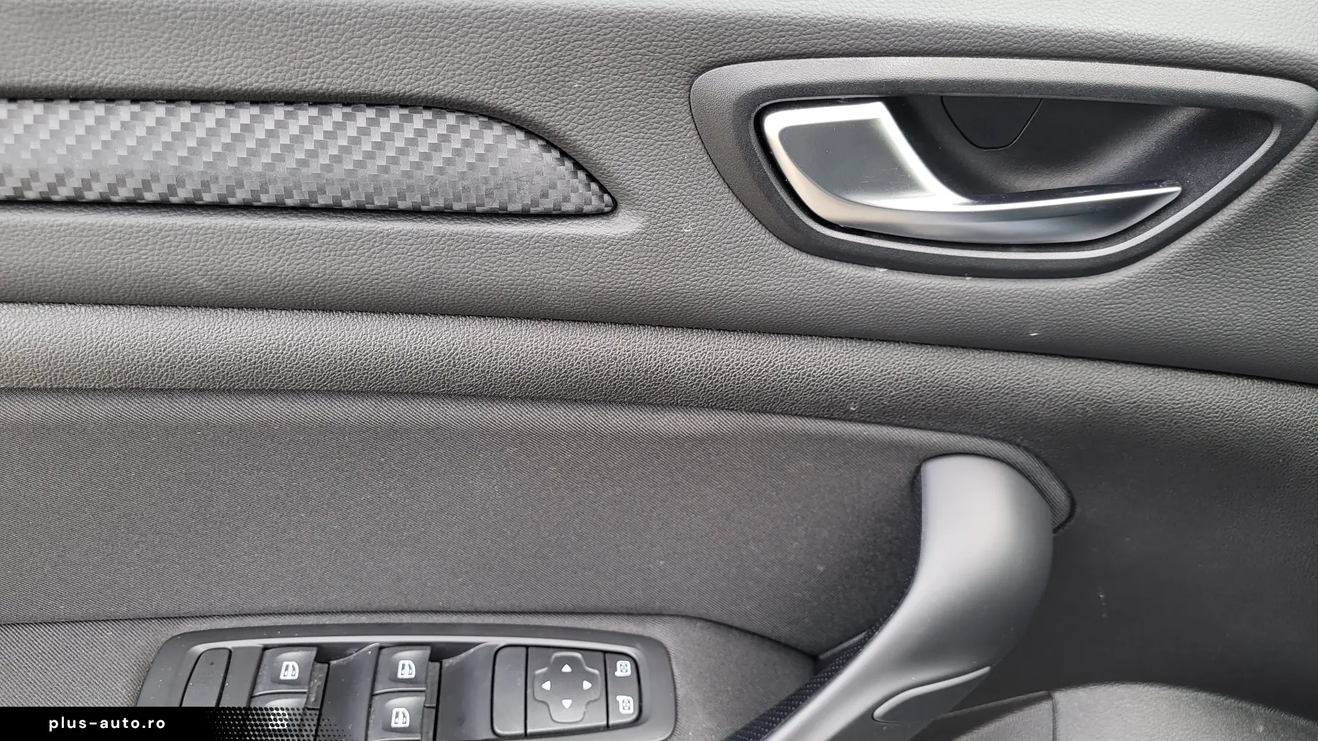 Renault Megane TCe 140 GPF Equilibre