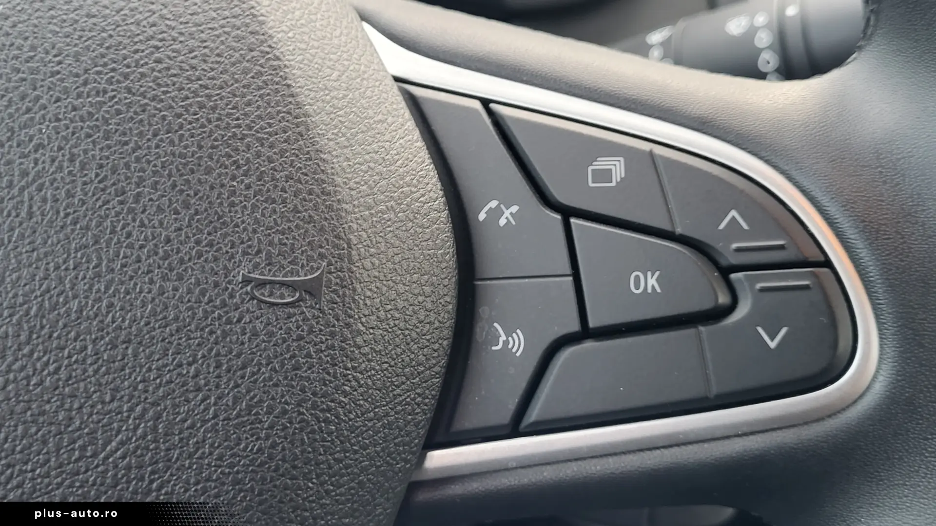 Renault Megane TCe 140 GPF Equilibre