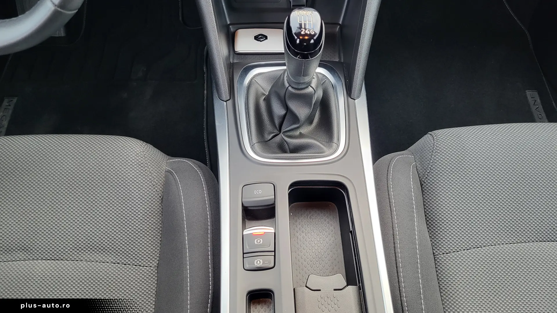 Renault Megane TCe 140 GPF Equilibre