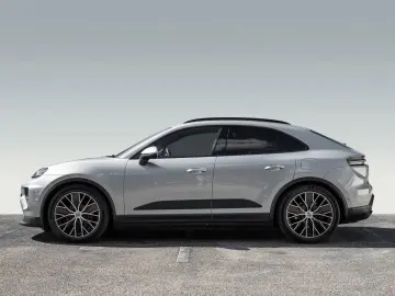 PORSCHE Macan Panorama Dachsystem Luftfederung 21 Zoll