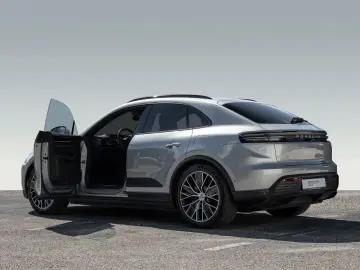 PORSCHE Macan Panorama Dachsystem Luftfederung 21 Zoll
