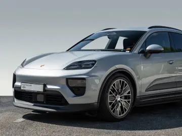 PORSCHE Macan Panorama Dachsystem Luftfederung 21 Zoll