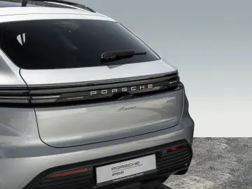 PORSCHE Macan Panorama Dachsystem Luftfederung 21 Zoll