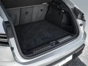 PORSCHE Macan Panorama Dachsystem Luftfederung 21 Zoll
