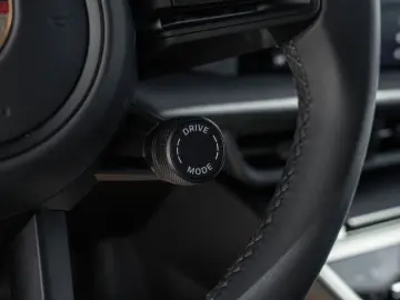 PORSCHE Macan Panorama Dachsystem Luftfederung 21 Zoll