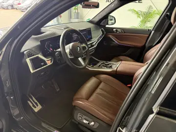 BMW X7 xDrive 40 d M Sport PANO 7 LED