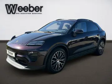 PORSCHE Macan 4  LUFT AHK KAMERA HUD MATRIX PANO 4x SHZ