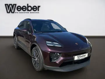 PORSCHE Macan 4  LUFT AHK KAMERA HUD MATRIX PANO 4x SHZ