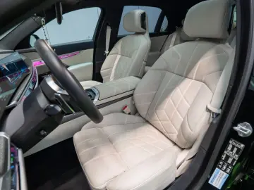 BMW 740 7 740 d xDrive M Sport