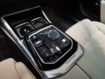 BMW 740 7 740 d xDrive M Sport