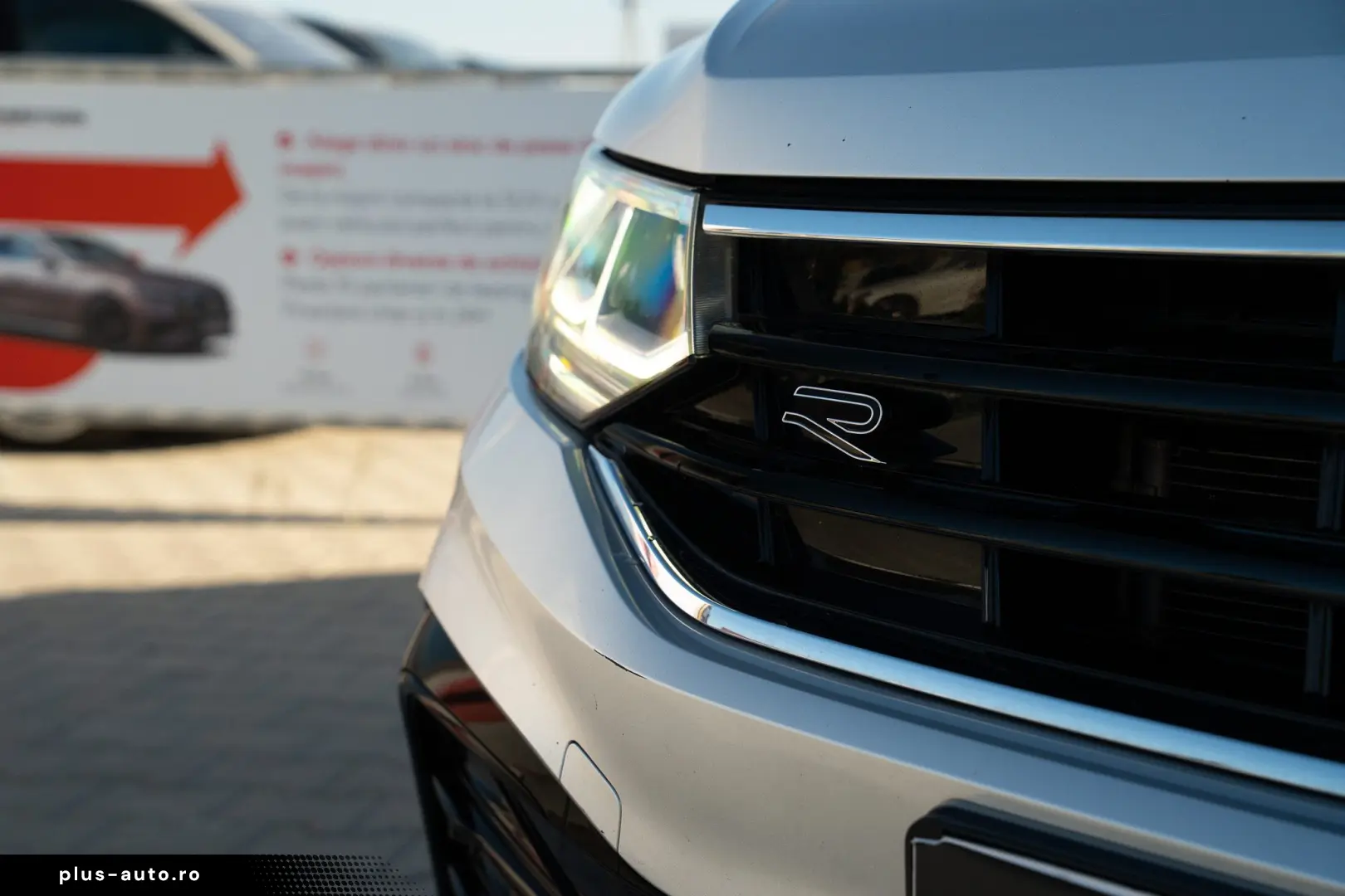 Volkswagen Tiguan R-Line 2.0 TDI SCR DSG 4Motion