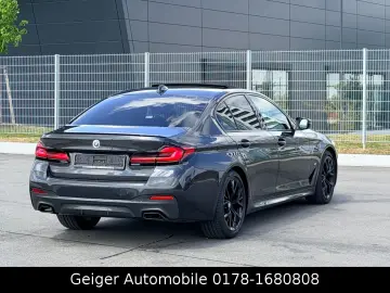 BMW 530d M Sport Pro SHD HUD MEMORY SITZBELÜFTUNG