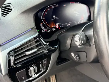 BMW 530d M Sport Pro SHD HUD MEMORY SITZBELÜFTUNG
