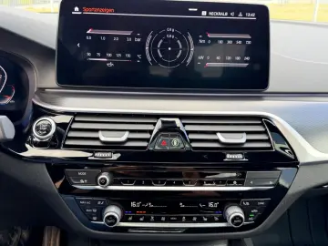BMW 530d M Sport Pro SHD HUD MEMORY SITZBELÜFTUNG