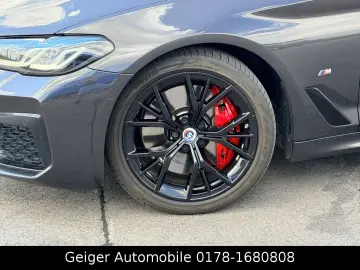 BMW 530d M Sport Pro SHD HUD MEMORY SITZBELÜFTUNG