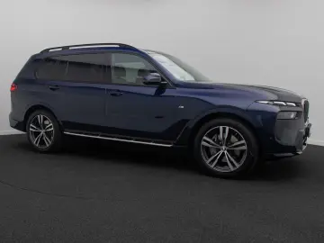 BMW X7 xD40d M Sport 360  SkyLounge