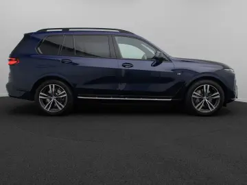 BMW X7 xD40d M Sport 360  SkyLounge