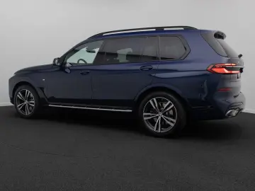 BMW X7 xD40d M Sport 360  SkyLounge