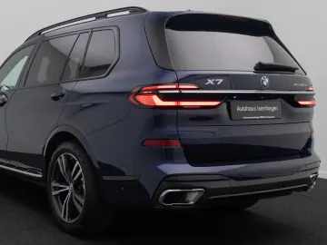BMW X7 xD40d M Sport 360  SkyLounge