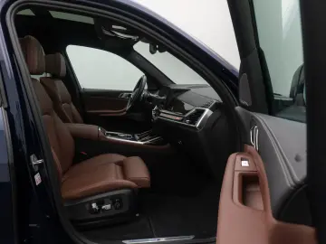 BMW X7 xD40d M Sport 360  SkyLounge