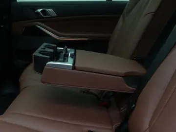 BMW X7 xD40d M Sport 360  SkyLounge
