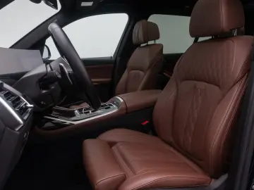 BMW X7 xD40d M Sport 360  SkyLounge
