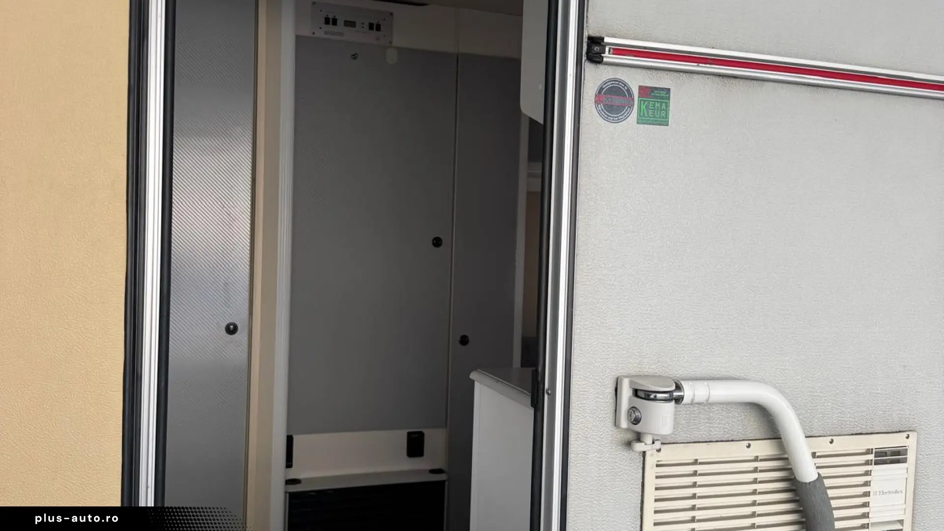 Rulotă KIP Grey-Line 42EK