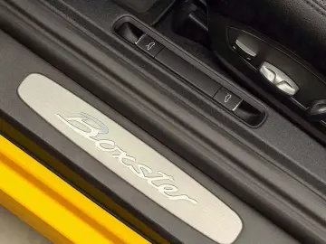 PORSCHE BOXSTER