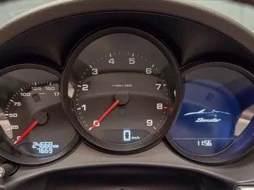 PORSCHE BOXSTER