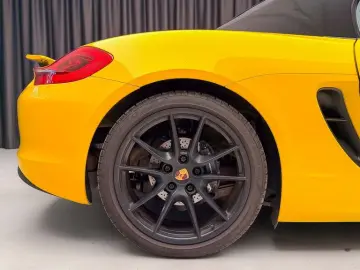 PORSCHE BOXSTER