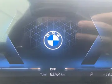BMW X7 xDrive40d AHK 360