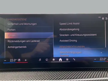 BMW X7 xDrive40d AHK 360