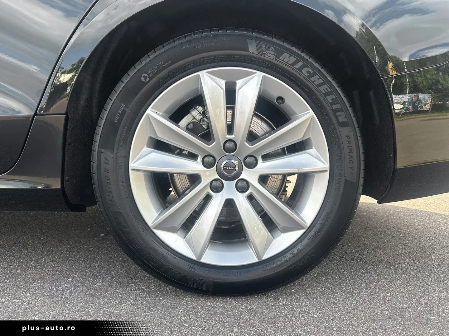 VOLVO V60 B4 Mild-Hybrid Core ACC BLIS LED
