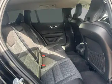 VOLVO V60 B4 Mild-Hybrid Core ACC BLIS LED