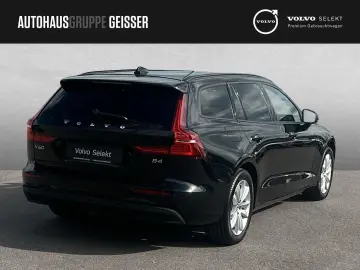 VOLVO V60 B4 Mild-Hybrid Core ACC BLIS LED