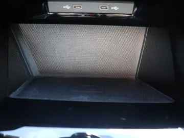 VW Golf VIII Variant 2.0 TSI DSG R-Line ACC LED PDC