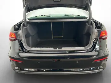 AUDI A3 Limousine 35 TFSI ;Navi Carplay Memory
